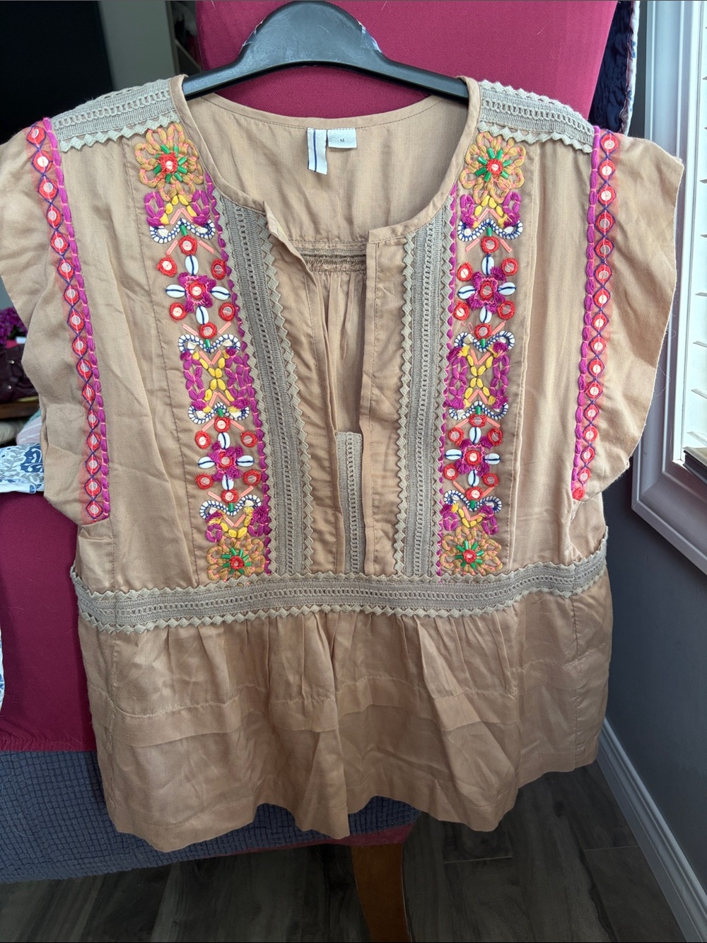 Anthropologie Blank London Embroidered Tan Women’s Peasant Top Medium